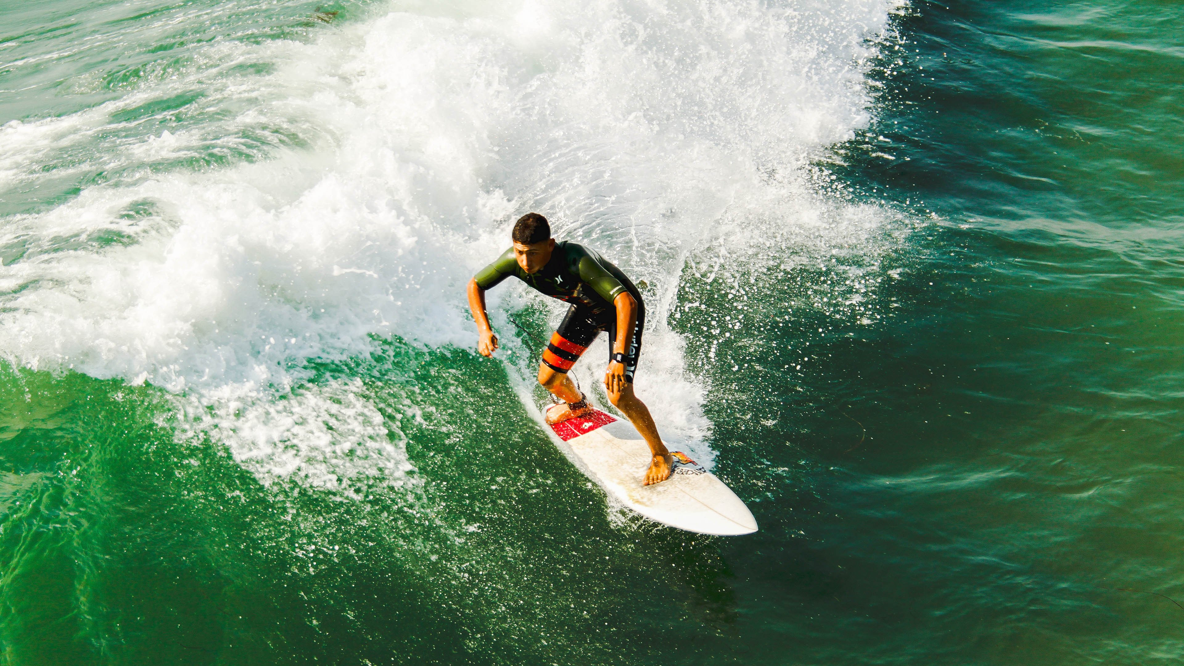 _勇士三分线外火力全开，场场爆发_，勇士三分战术